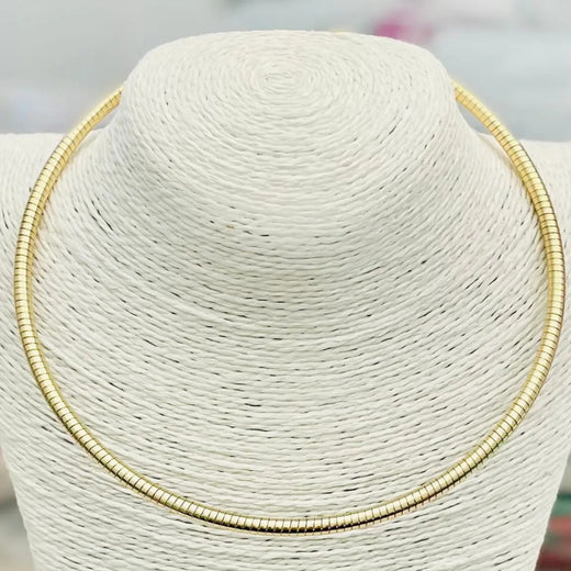 Simple Serpentine Collar