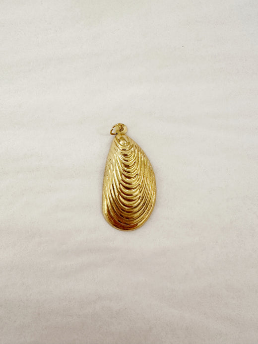 Gold Mussel Shell Charm