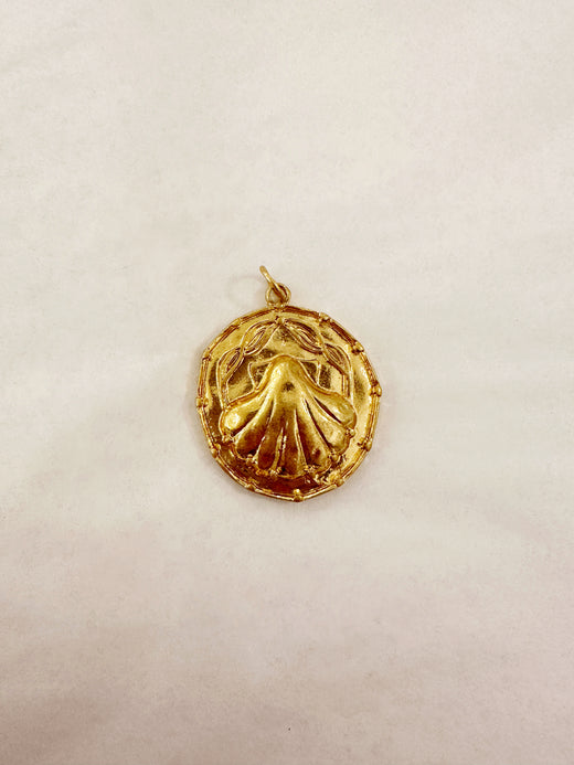 Seashell Circle Pendant Charm