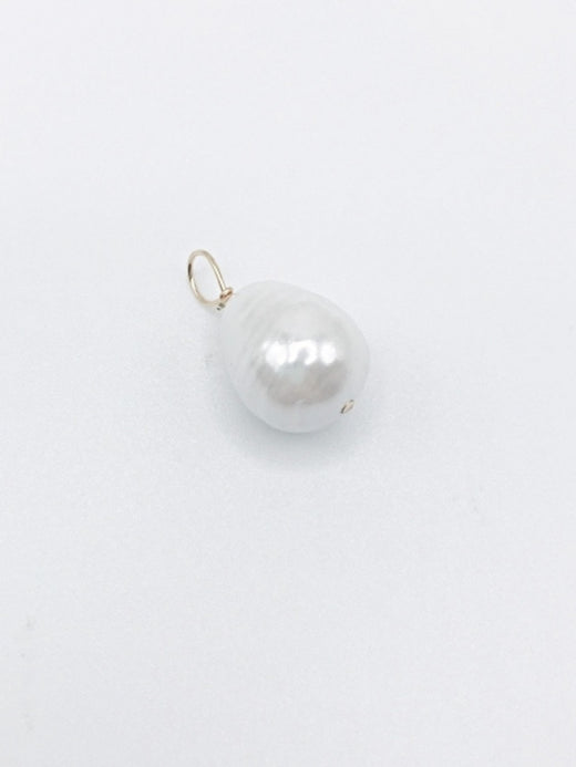 Pearl Teardrop