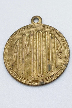 Amour Charm