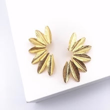 Abientot Gold Earrings