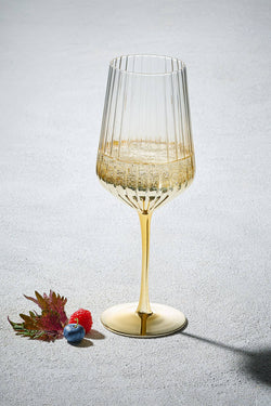 Sawyer Elegant Gold Wine Glass, 16 oz