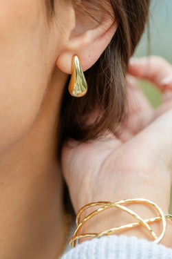 Narrow Teardrop Stud Earrings