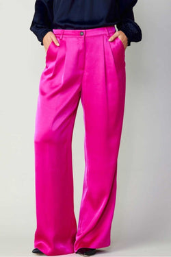 Olivia Silky Front Pintucked Trouser