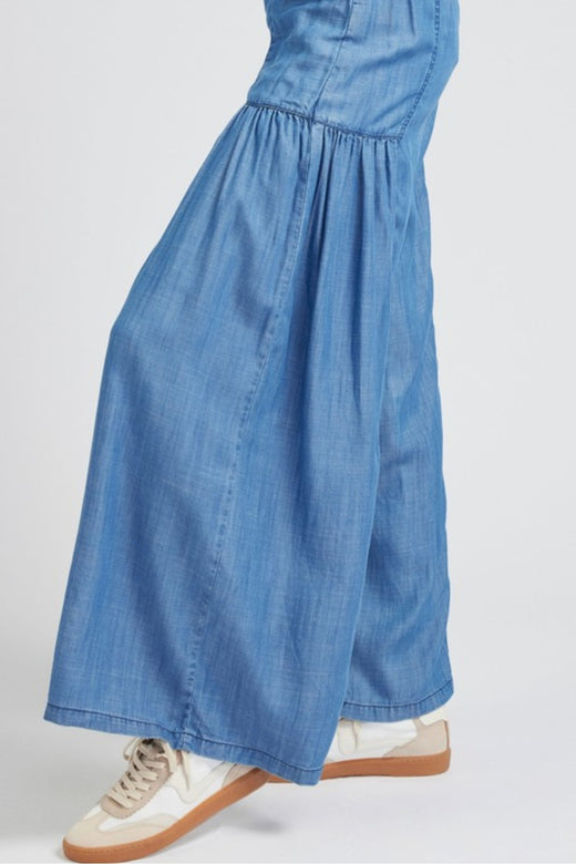 Chambray Wide Tiered Pants