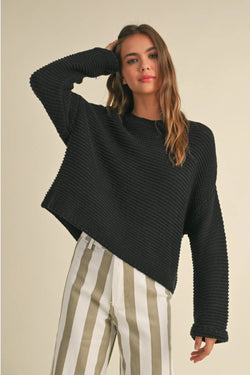 Black Round Neck Knitted Sweater