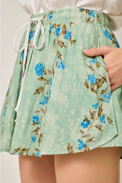 Floral Print Pull-On Shorts