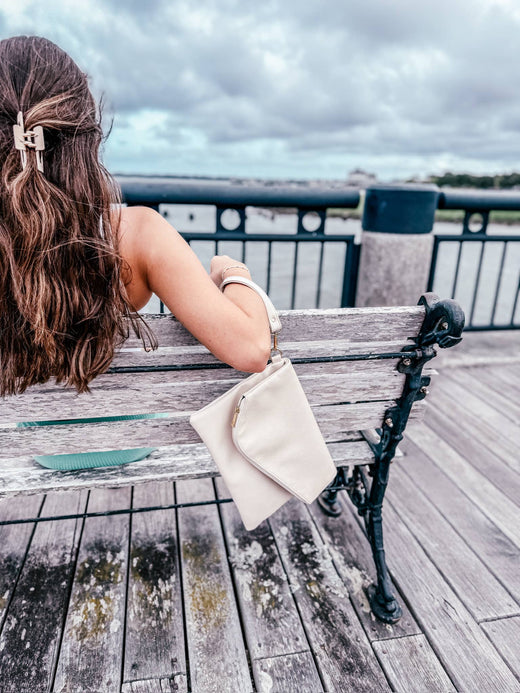 Beaufain Clutch- Bone