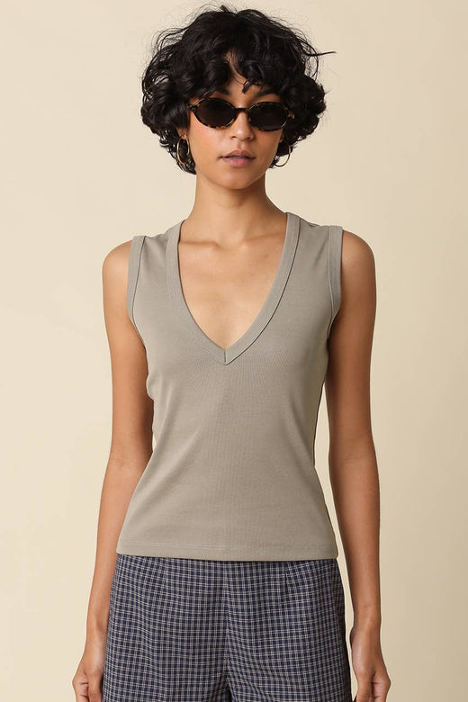 Kenny V-Neck Fitted Tank