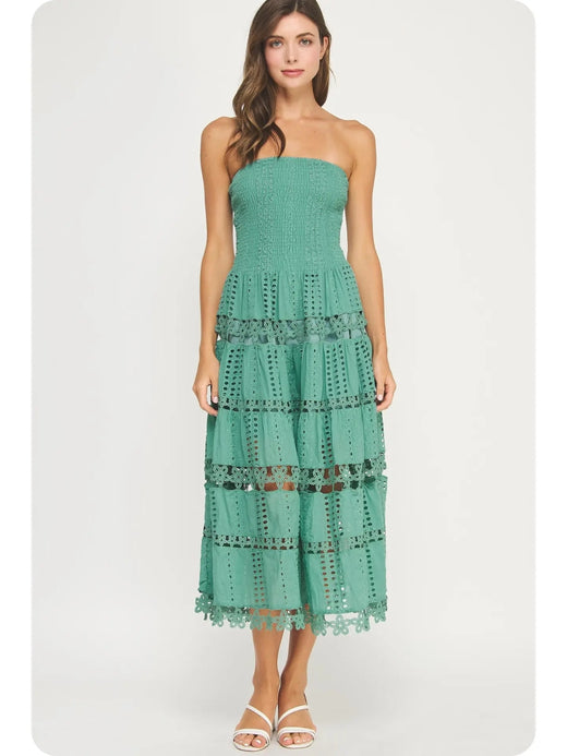 Eyelet Lace Tube Dress – Lulubelles Boutique Eyelet Lace Tube Dress – Lulubelles Boutique