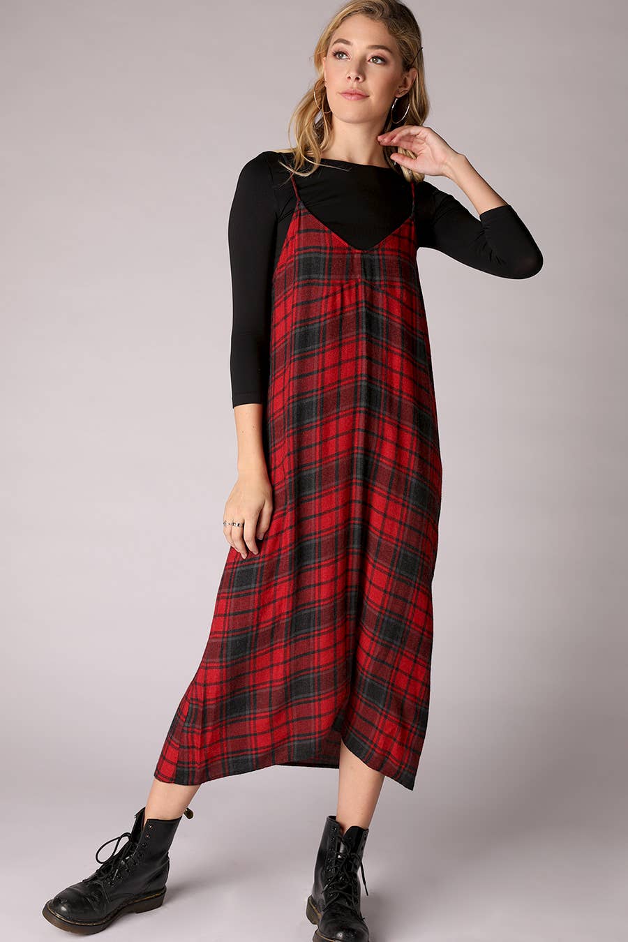 Nikibiki 3/4 Sleeve Crew Neck Top