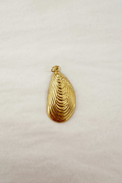 Gold Mussel Shell Charm