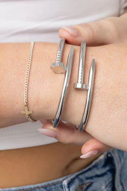 Floral Nail Bangle
