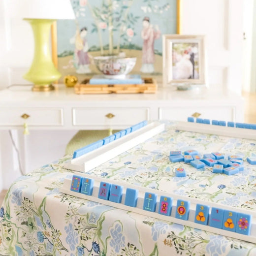 Scalloped Square Table Topper