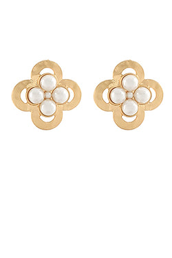 Framed Clover Pearls