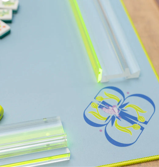 Lucite Mahjong Rack & Interchangeable Pusher Set