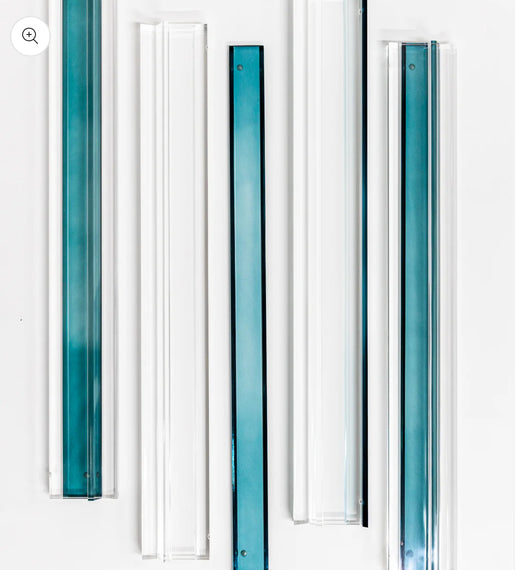 Lucite Pusher (base rack sold separately)
