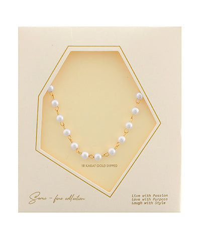 Dainty Pearl Necklace