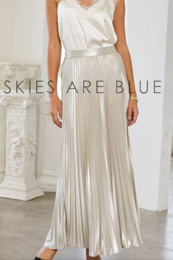 Metallic Pleated Skirt