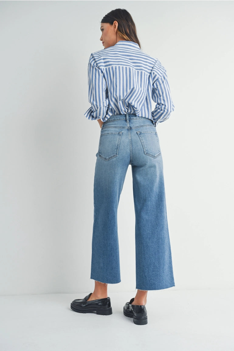 Scissor Cut Wide Leg Jean - Medium Wash