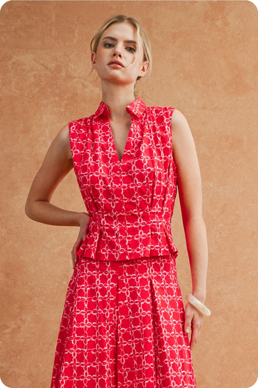 Flower Chainlink Peplum Shirt