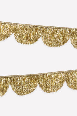 Tinsel Scallop Garland