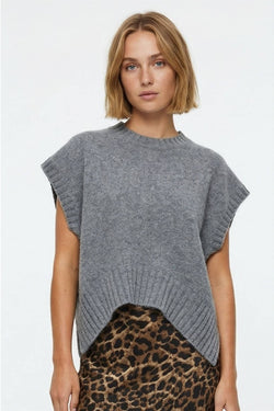 Shark bite hem Vest