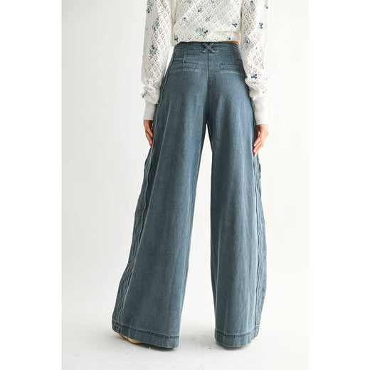 Wide Leg Stretchy Jean