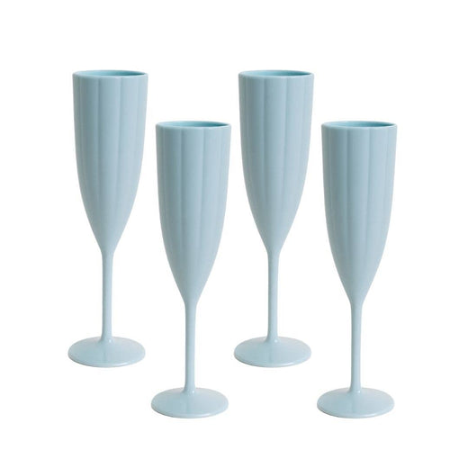 Scalloped Acrylic Champagne Flutes